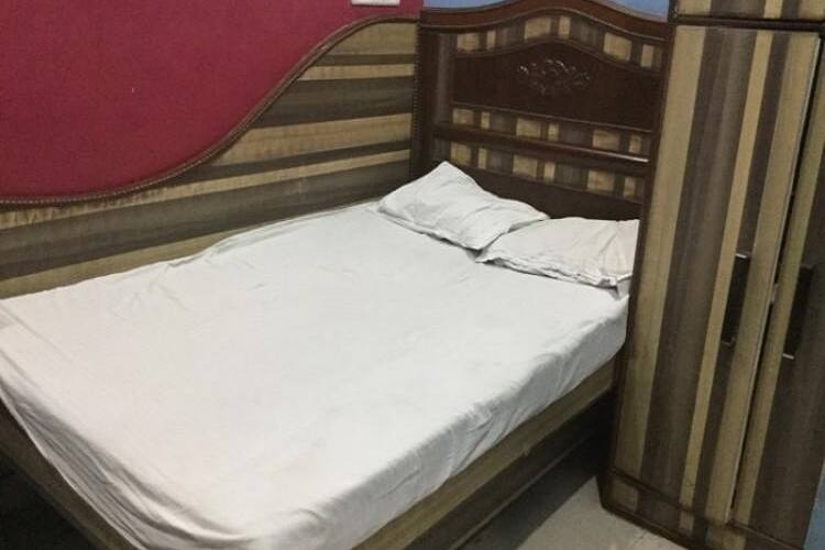 Hotel Suraj Deluxe, New Delhi 1
